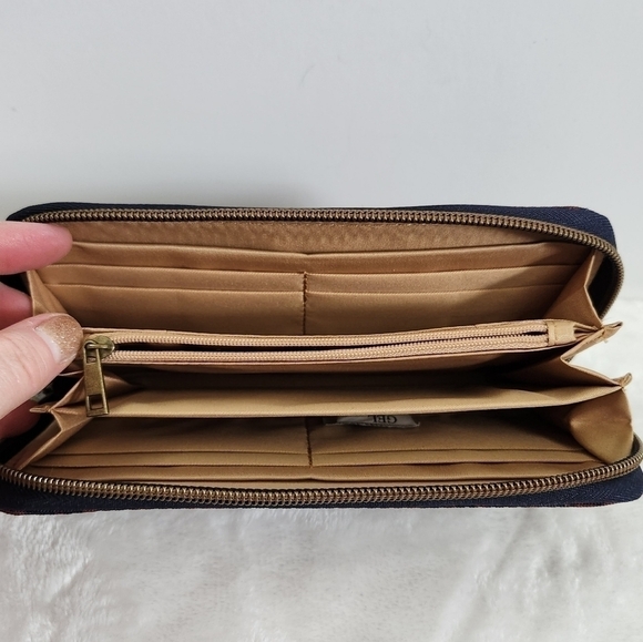 Travelon Navy Blue Burgandy Maroon Red RFID Wristlet Wallet NWT - Picture 13 of 16